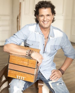 Carlos Vives